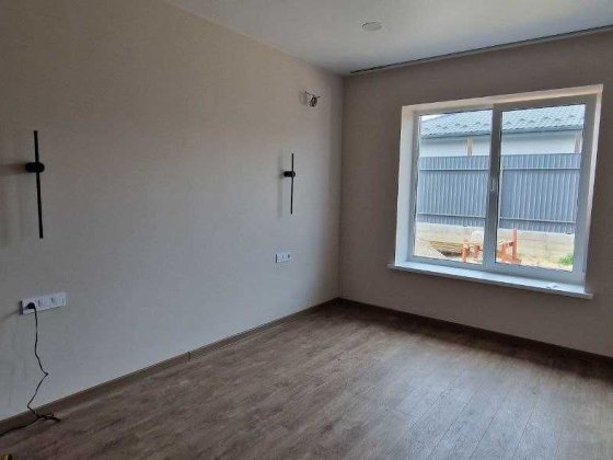 Таунхаус з ремонтом 66м2, та газом, власне паркомісце Гостомель