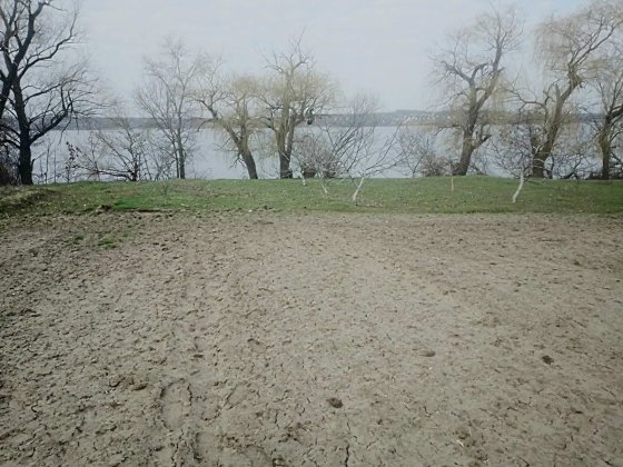 Продам будинок на березі Дніпра власний берег річки