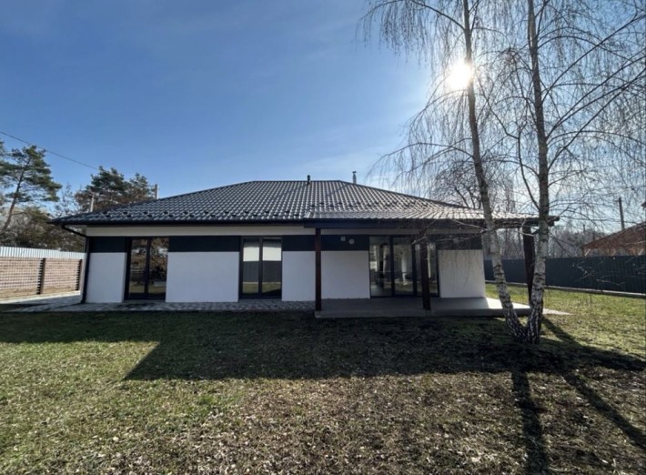 Готовий автономний будинок з ремонтом в лісовій місцевості / Гостомель - фото 1