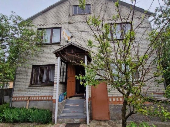 Продаж будинку р-н Південний Лубны