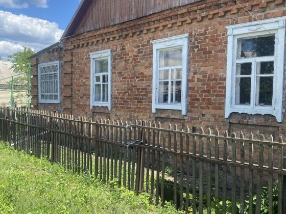 Продам газ. будинок у центрі міста.