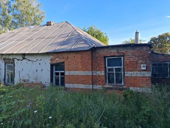 Продам 1/2 частину домоволодіння в Люботині, 65 м2,