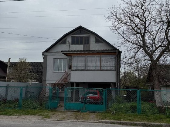 Продаж 2-поверхового будинку Звягель