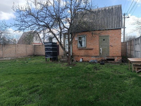 Продам дачу  біля лісу Решкут Самар