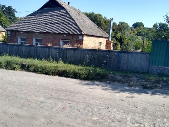 Продам будинок в м.Ромни Ромны