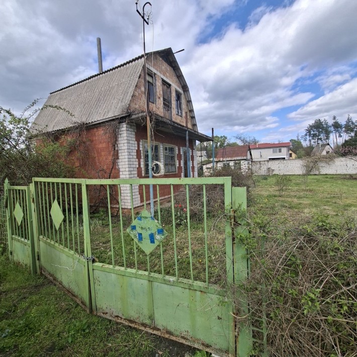 Продам дачний будинок - фото 1