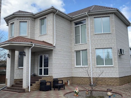 Продам дом, центр, гараж, 2 участка + помещение под бизнес Прилуки
