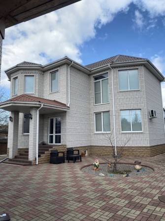 Продам дом, центр, гараж, 2 участка + помещение под бизнес - фото 1