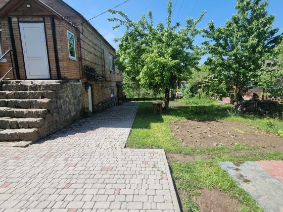 Будинок в центрі міста Умань