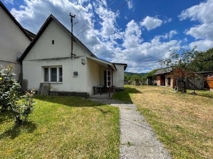 Продається будинок в місті Хуст - фото 1