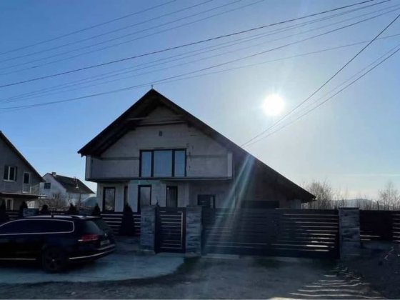 Продам приватний будинок