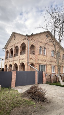 Продам будинок котедж 7 кімнат - фото 1