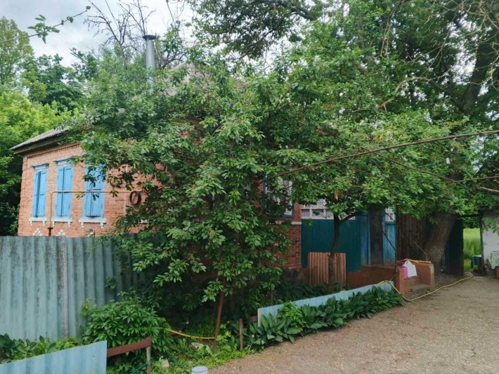 Продам дом в Чугуеве - фото 1