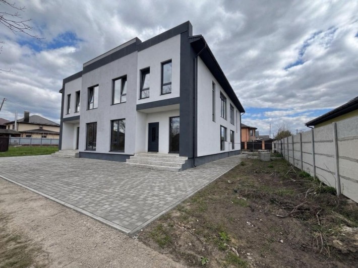 Продаж дуплекса 112 м.кв Агрономічне - фото 1