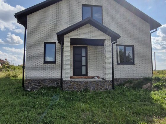Продаж цегдяного будинку за відмінну ціну