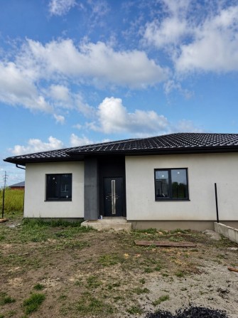 Продаж дуплексу в с.Рованці | Луцький район | ВСТАНОВЛЕНИЙ ЕЛЕКТРОКОТЕЛ ТА АВТОМАТ | 5 соток землі - фото 1