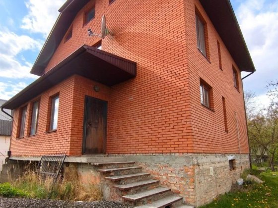 Будинок з газом, Струмівка, Струмовка