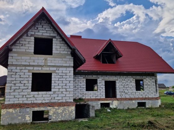Будинок коробка в Гаразджа Гаразджа