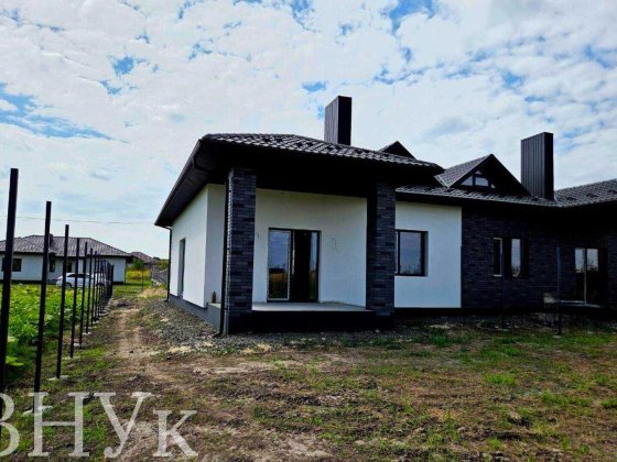 Продам сучасний дуплекс у Рованцях Рованцы
