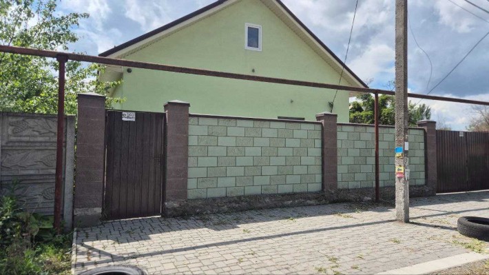 Продам дом, Подгородное, ул. Шоссейная, с участком - фото 1