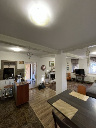 Продам  ДОМ с рем и меб. в центре Обуховки тихое место ул Центральная - фото 1