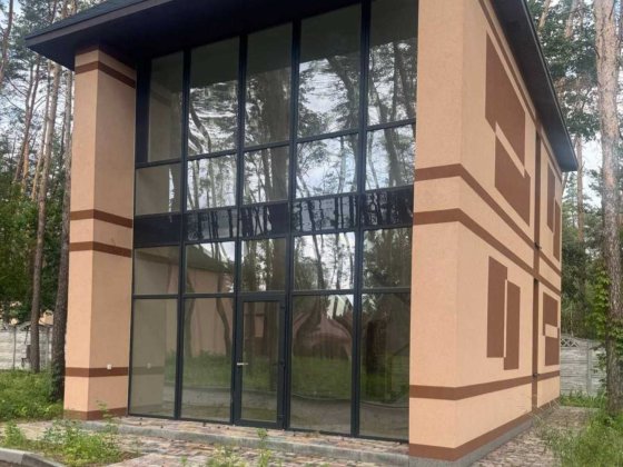 Коттеджи, квартиры, таунхаусы в поселке закрытого типа, лес, речка. Орлівщина