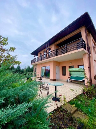 Продам дом у реки 221 кв,м. ул Короткая 39 м,  пгт.Подгородное, - фото 1