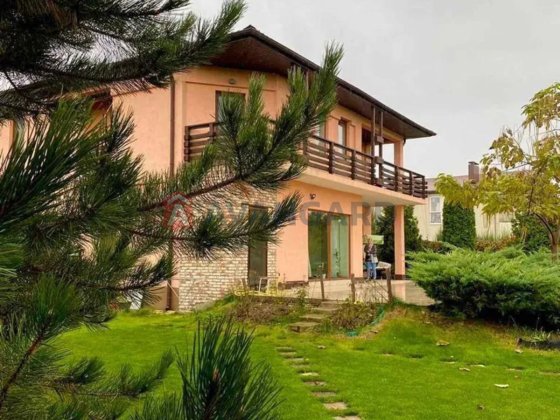 Продам дом в Подгородном с ремонтом  170 000 $ Підгородне