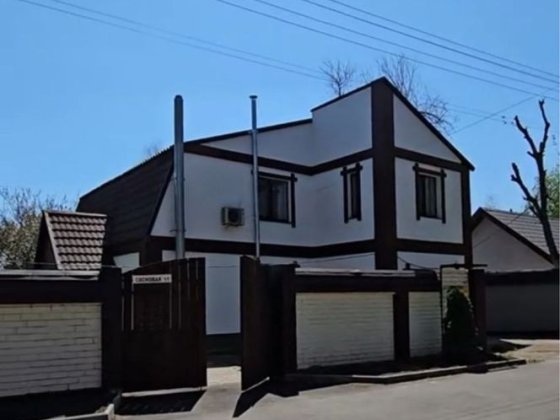 Продам дом в Обуховке лес река закрытая охраняемая територия Обухівка