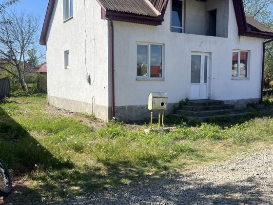 Продаєся домик.дом