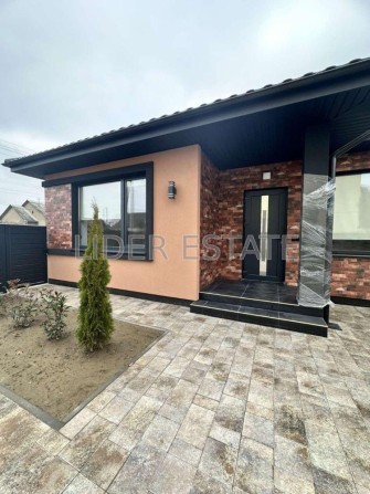 Продам дуплекс 172 000$ с.Минай - фото 1