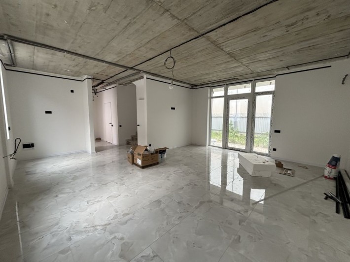 Продаж котежда  Сторожниця вулиця Перемоги - фото 1