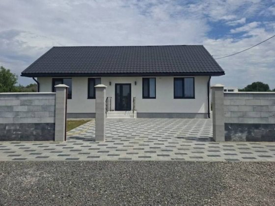 Продається новий будинок с.Баранинці Баранинці