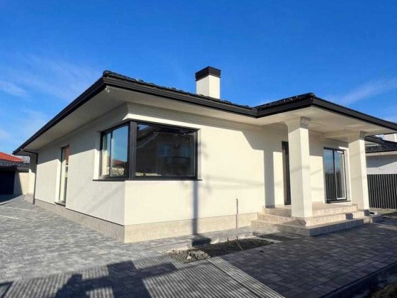 Продаж 3-кімнатного будинку, Табла