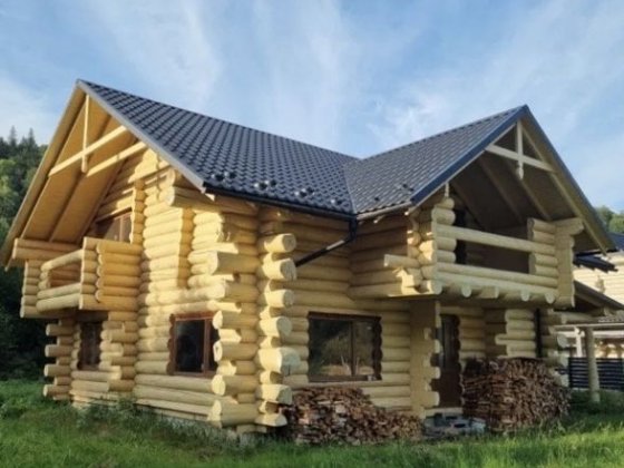 Продам будинок з дикого зрубу Карпати Микуличин Буковель Микуличин