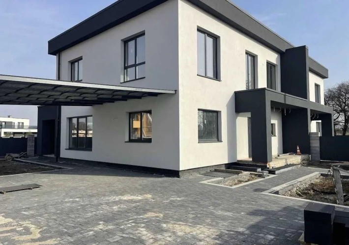 Продаж півособняка-дуплекса в с. Угорники - фото 1