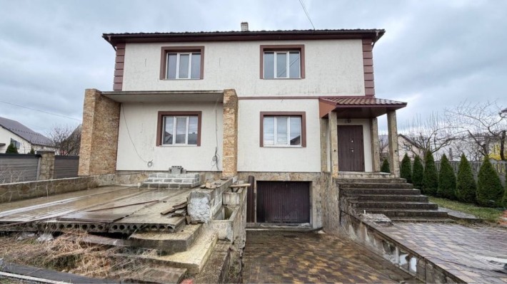 Продаж будинку Вовчинець біля Івано-Франківська | 260 м² | 3 поверхи | гараж - фото 1