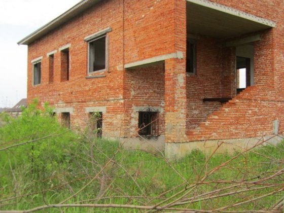 Будинок  особняк село Угринів. Всі комунікаціі Власник ділянка 9с. Держпрограми Угринов