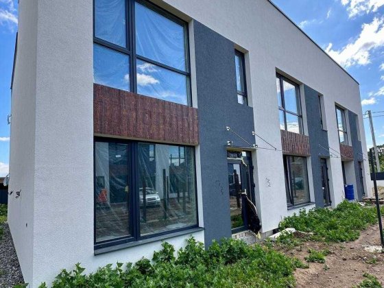 Продам готовий дуплекс в с.Крихівці Криховцы