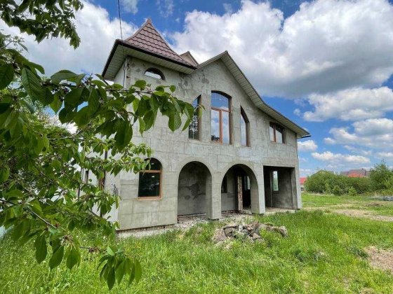 Продаж добротного цегляного будинку в м. Косів Косів