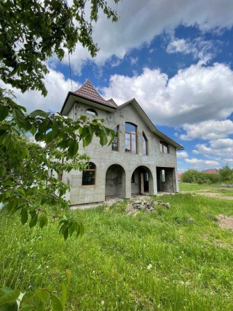 Продаж добротного цегляного будинку в м. Косів - фото 1