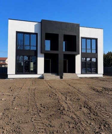 Продається цегляний дуплекс-таунхаус 180м²-5,сотих ГАЗ гараж балкон в місті на етапі будівництва цін - фото 1