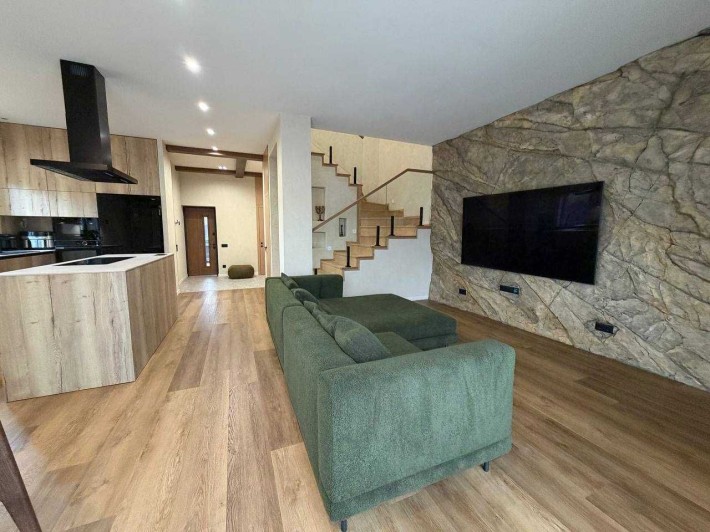 Продаж сучасного дуплексу з ремонтом 150м., 4 сот. Гатне/Крюківщина - фото 1