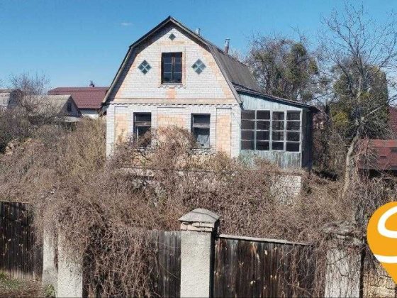 Продаж будинку з земельною ділянкою  в Козині,Дамба. Козин