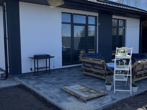 Продаж  будинку 82 м2 + 57м2 навісом під авто Белогородка