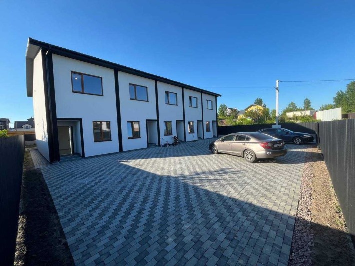 Продам Таунхаус 98м.кв. з ремонтом - фото 1