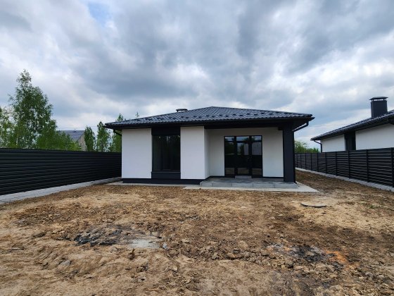 Газ від забудовника. Продам будинок, 95 м2, Білогородка, центр.