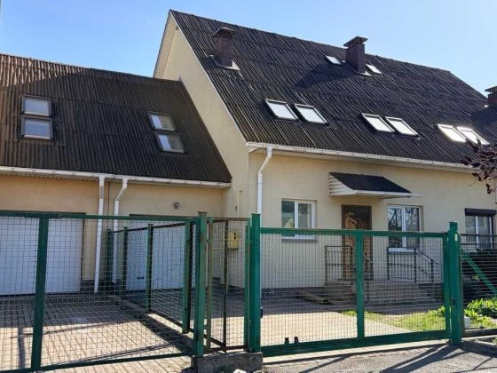 Таунхаус Святопетрівське, Незалежності, Софіївська Борщагівка