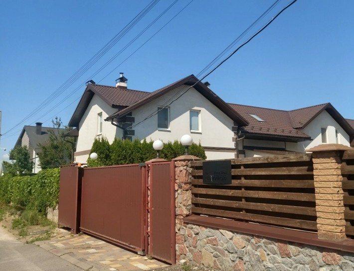 Продаж таунхаусу з ремонтом - фото 1