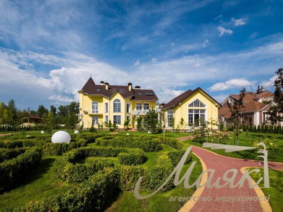 Продаж 3-поверхового будинку з виходом до води 840 м², с. Козин / Конча-Заспа, Обухівський напрямок,